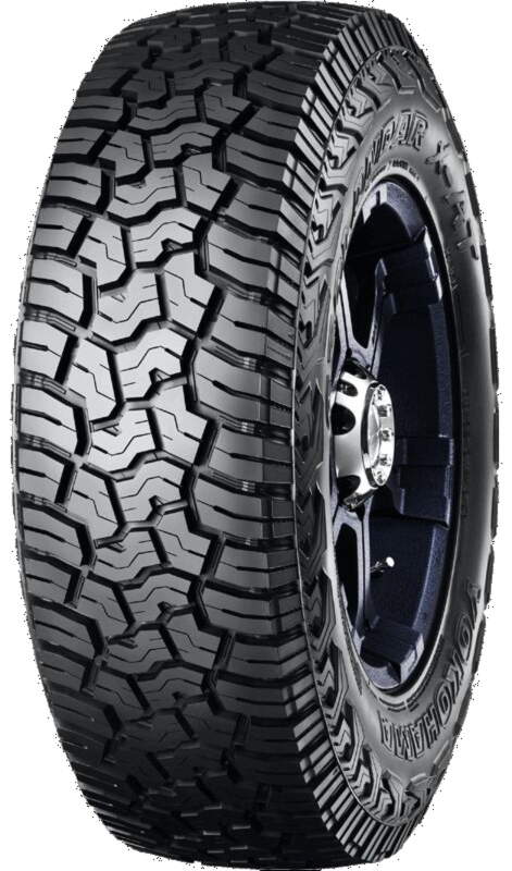37/13.5R17 121Q Yokohama G016