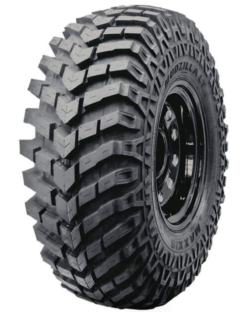 31/11.5R15 110K Maxxis M-8080