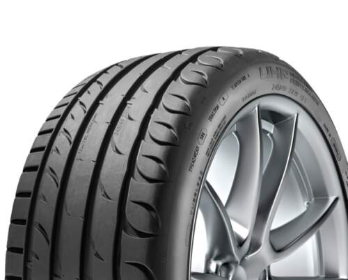 245/40R19 98Y TAURUS Ultra High Performance XL