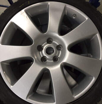 KOMPLET 275/40R22 108V XL ContiCrossContact Winter LAND ROVER Range Rover 9,5Jx22 5/120 ET49 Senzor OE CONTINENTAL