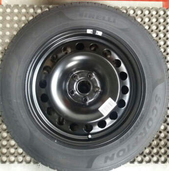 215/65R17 99H Scorpion Winter Seal Inside KOMPLET VW TIGUAN, KODIAQ 6,5JX17/5/112/ET38 + senzor OE PIRELLI