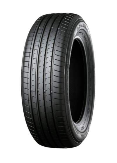 235/60R18 103H Yokohama ADVAN V61